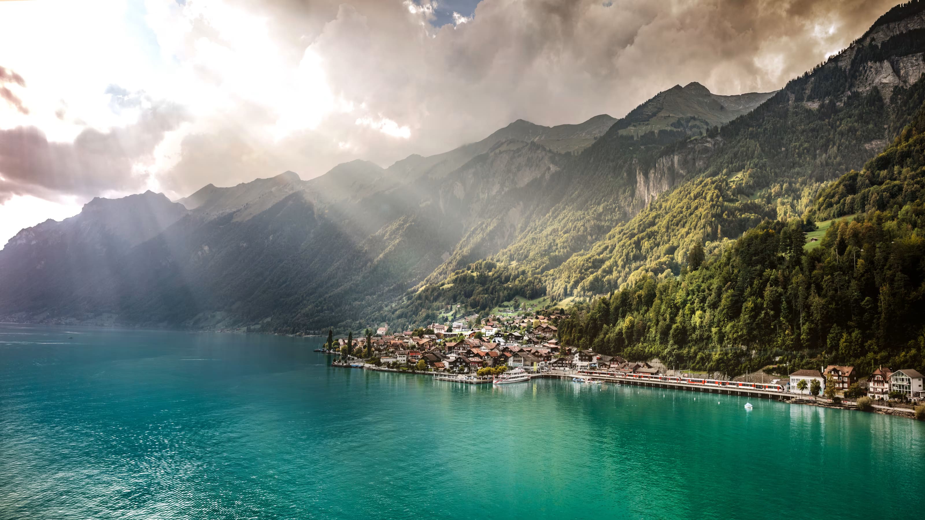 The Queen Stage: around Lake Brienz and into Interlaken - Day 3